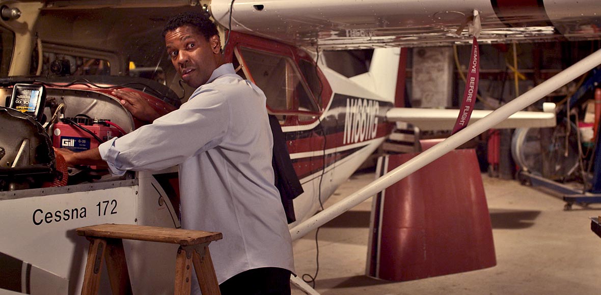 Denzel Washington surprised Flight 2012 cessna 172