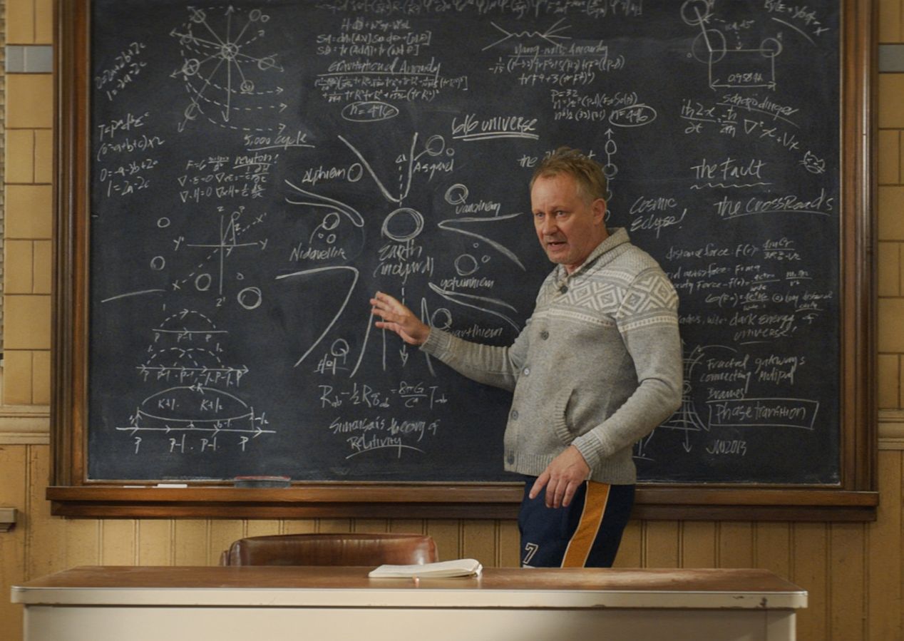 Crazy Erik Selvig (Stellan Skarsgård)