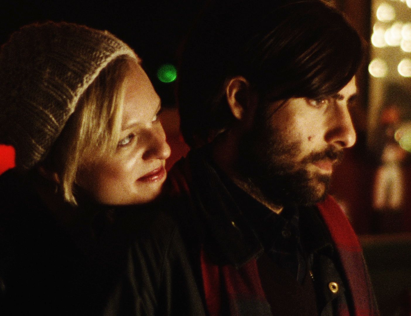 Elisabeth Moss and Jason Schwartzman