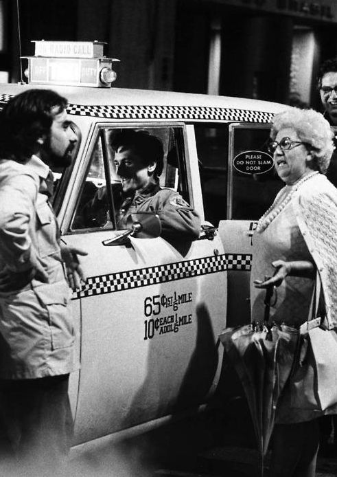 Scorsese &amp; DeNiro on Taxi Driver set with Scorsese&#039;s mother 