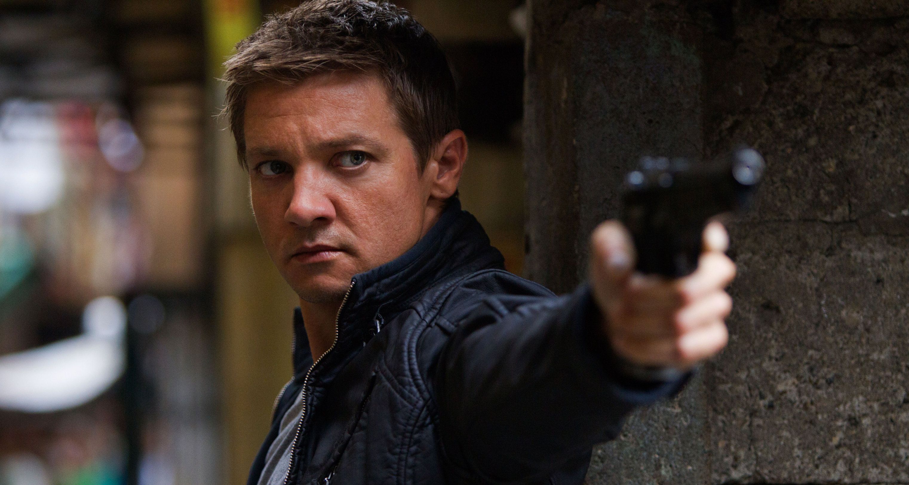 Fifth Bourne movie pushed back to 2016