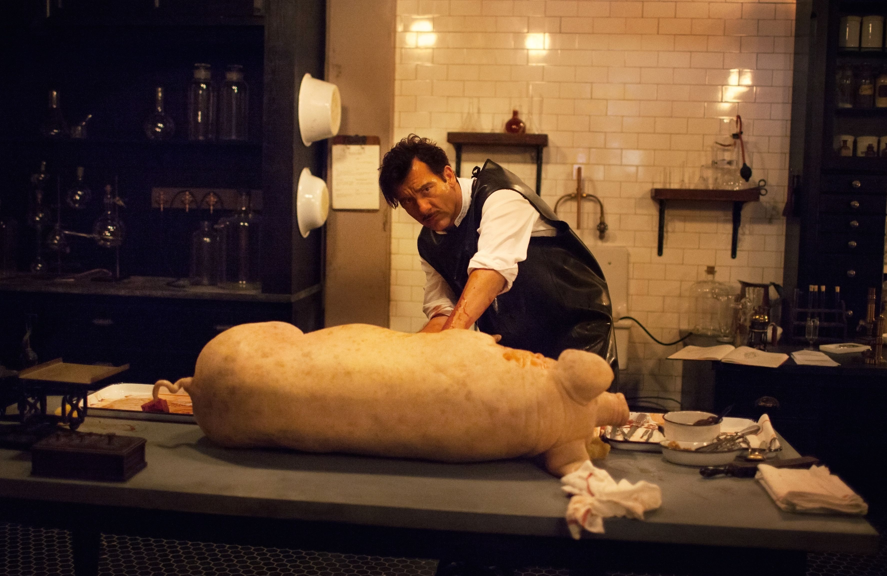 Dr. John W. Thackery operates on a pig in The Knick