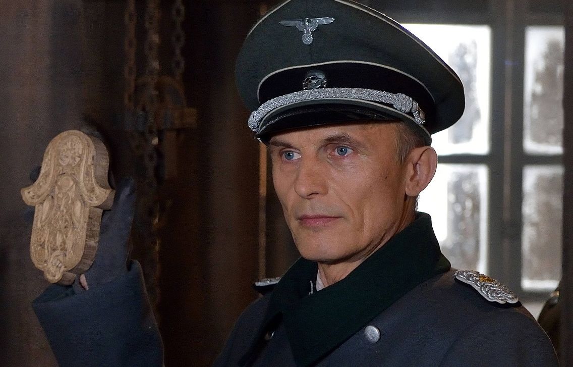 The german nazi WWII officer / strigoi in The Strain