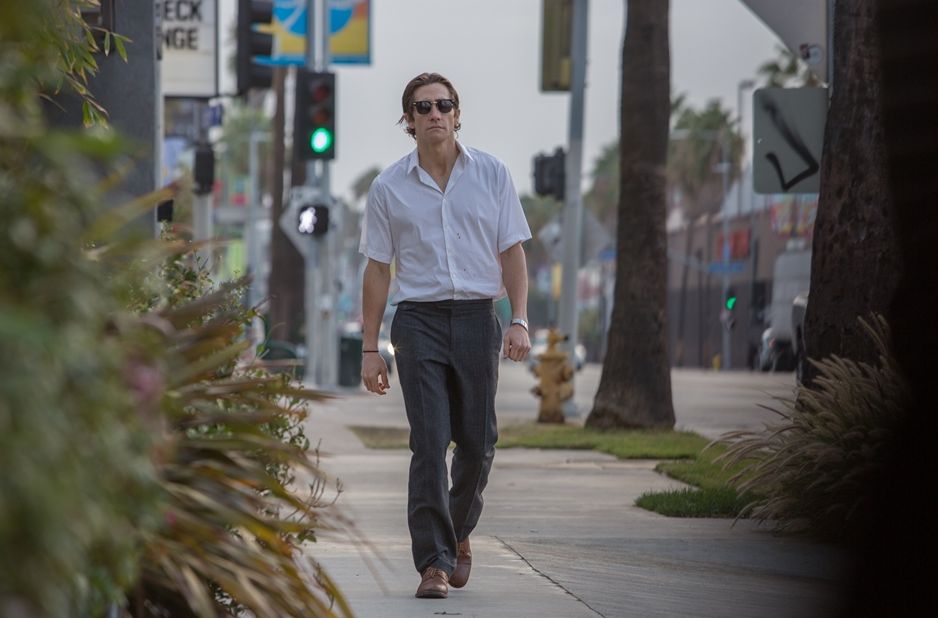Jake Gyllenhaal with glasses walking around LA - Nightcrawle