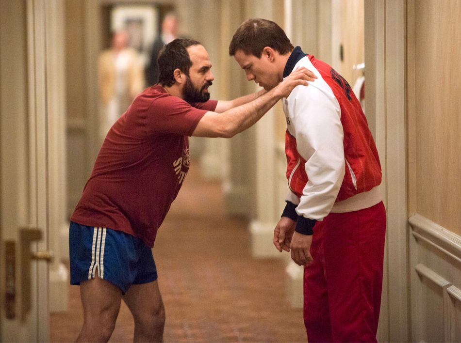 Mark Ruffalo and Channing Tatum training in Foxcatcher