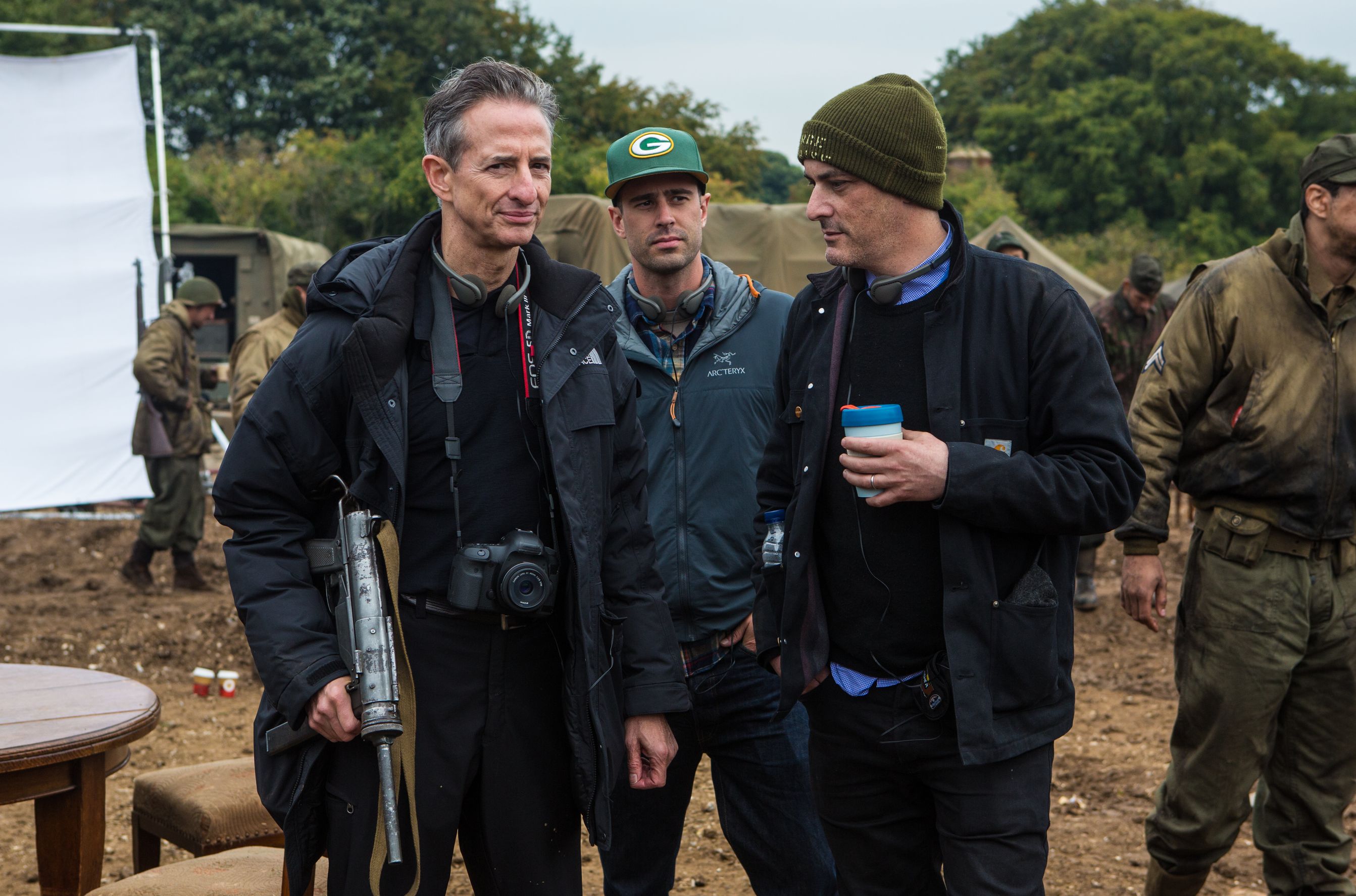 Behind the scenes of Fury - handling guns