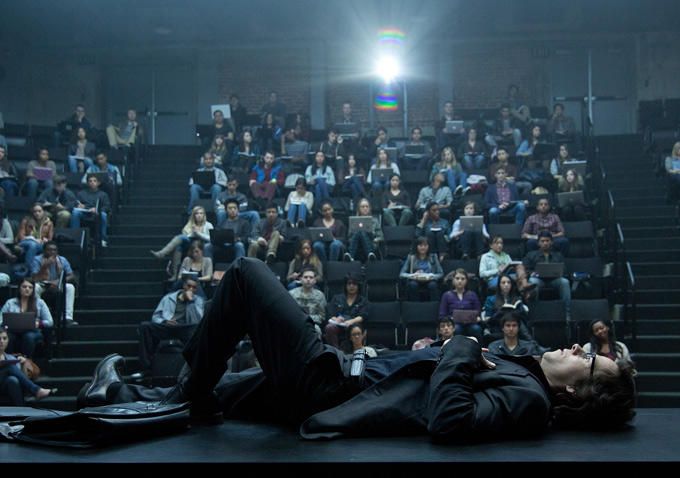 Wahlberg lays down in lecture theatre