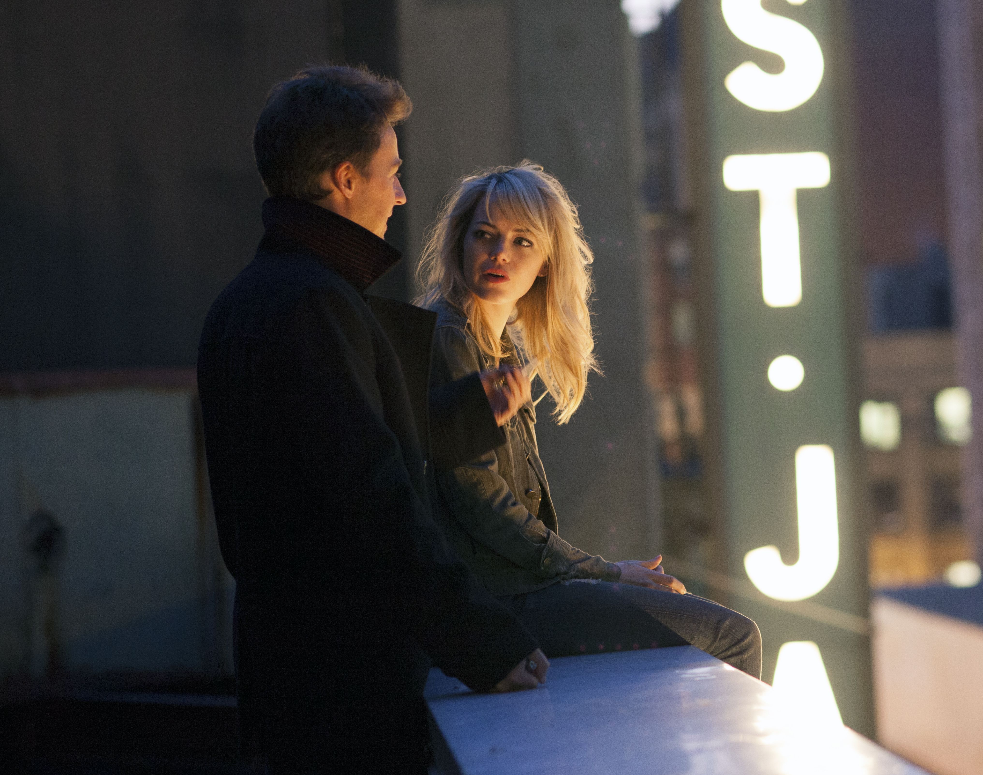 Edward Norton and Emma Stone on the rooftop in Birdman