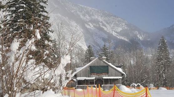 Hunting cottage use for SPECTRE filming in Austria