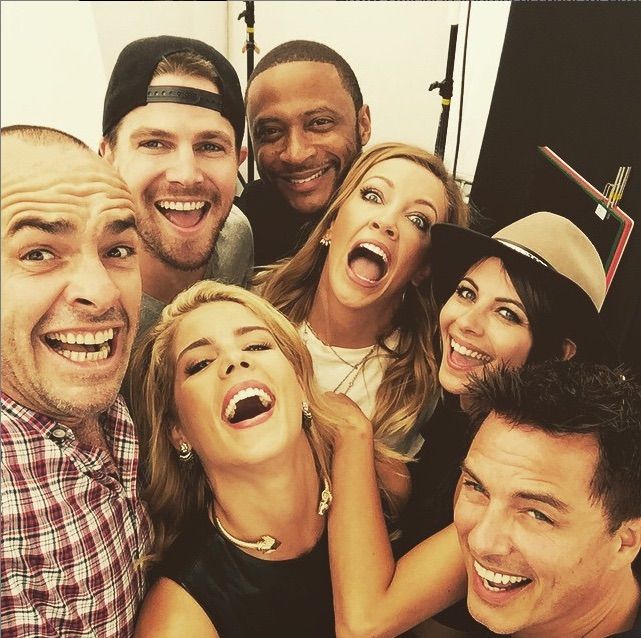 Cast of Arrow