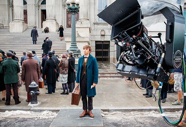 Eddie Redmayne on the set of &#039;Fantastic Beasts and Where to 