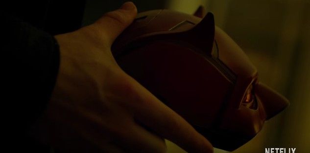 Daredevil season 2 costume update (red eyes)?