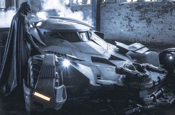 New image of Batman from Batman v Superman companion book