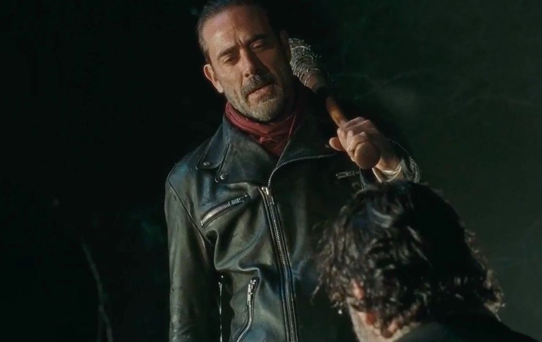 Meet Negan (Jeffrey Dean Morgan) 6X16