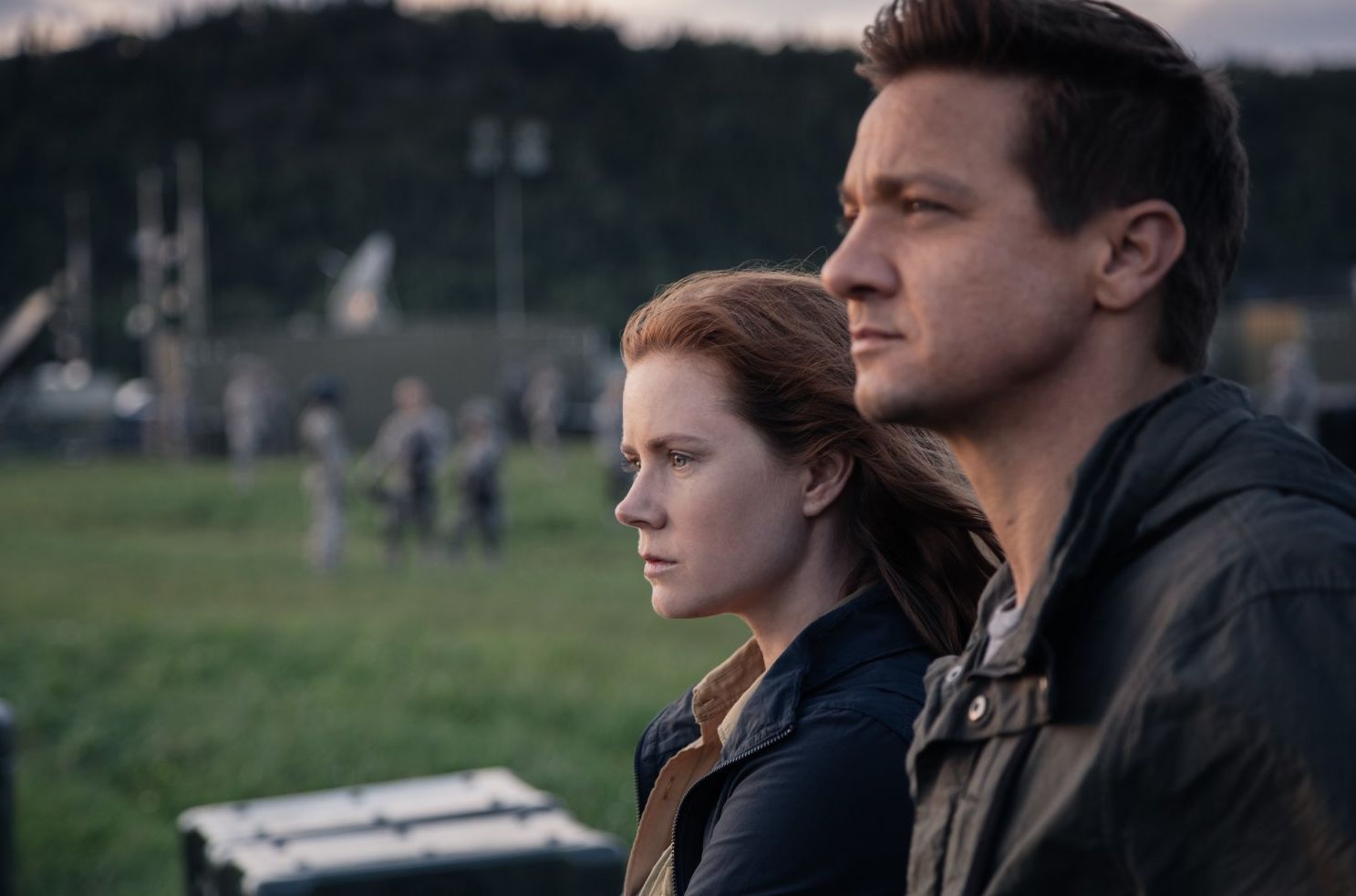 Amy Adams and Jeremy Renner in &quot;Arrival&quot;