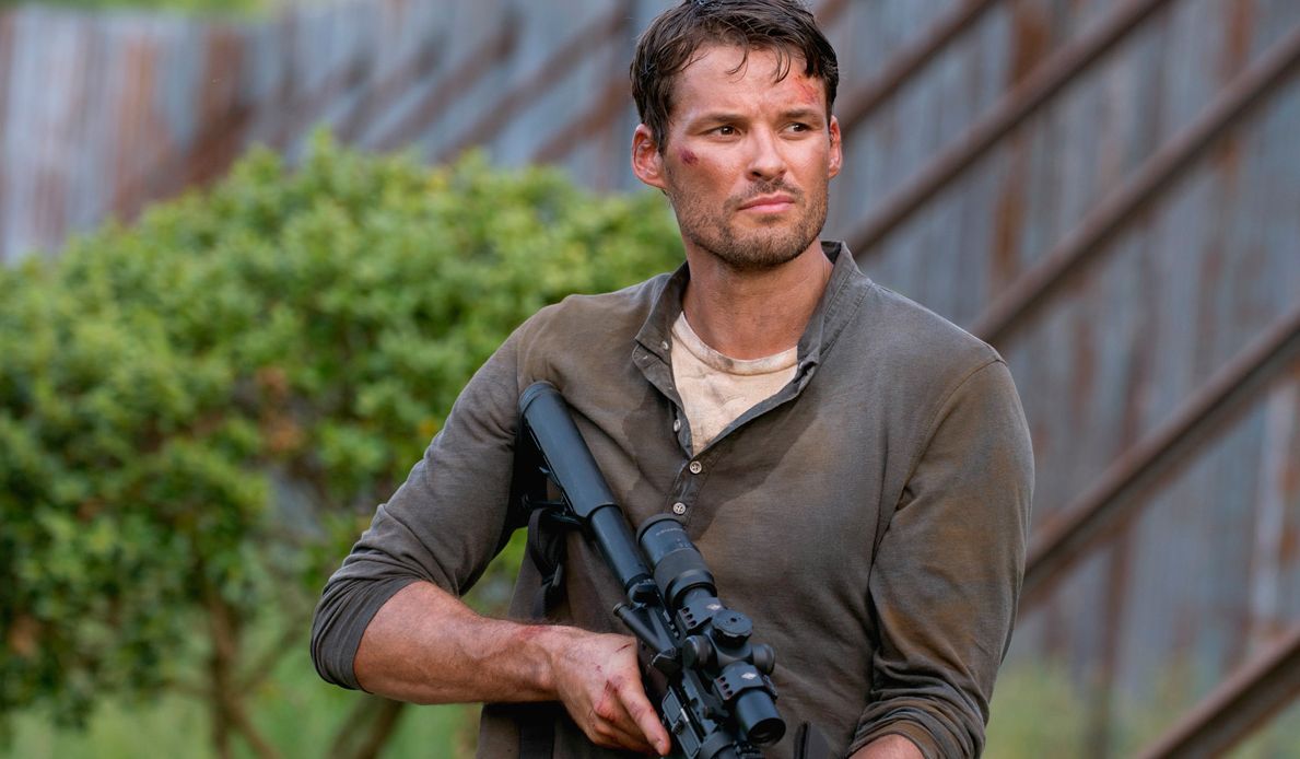 Austin Nichols as Spencer