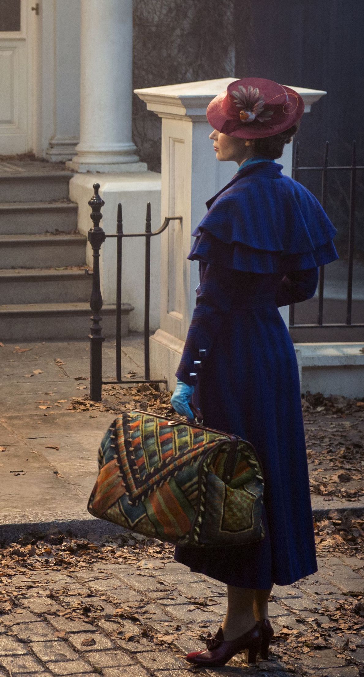 First look at Emily Blunt in &#039;Mary Poppins Returns&#039;