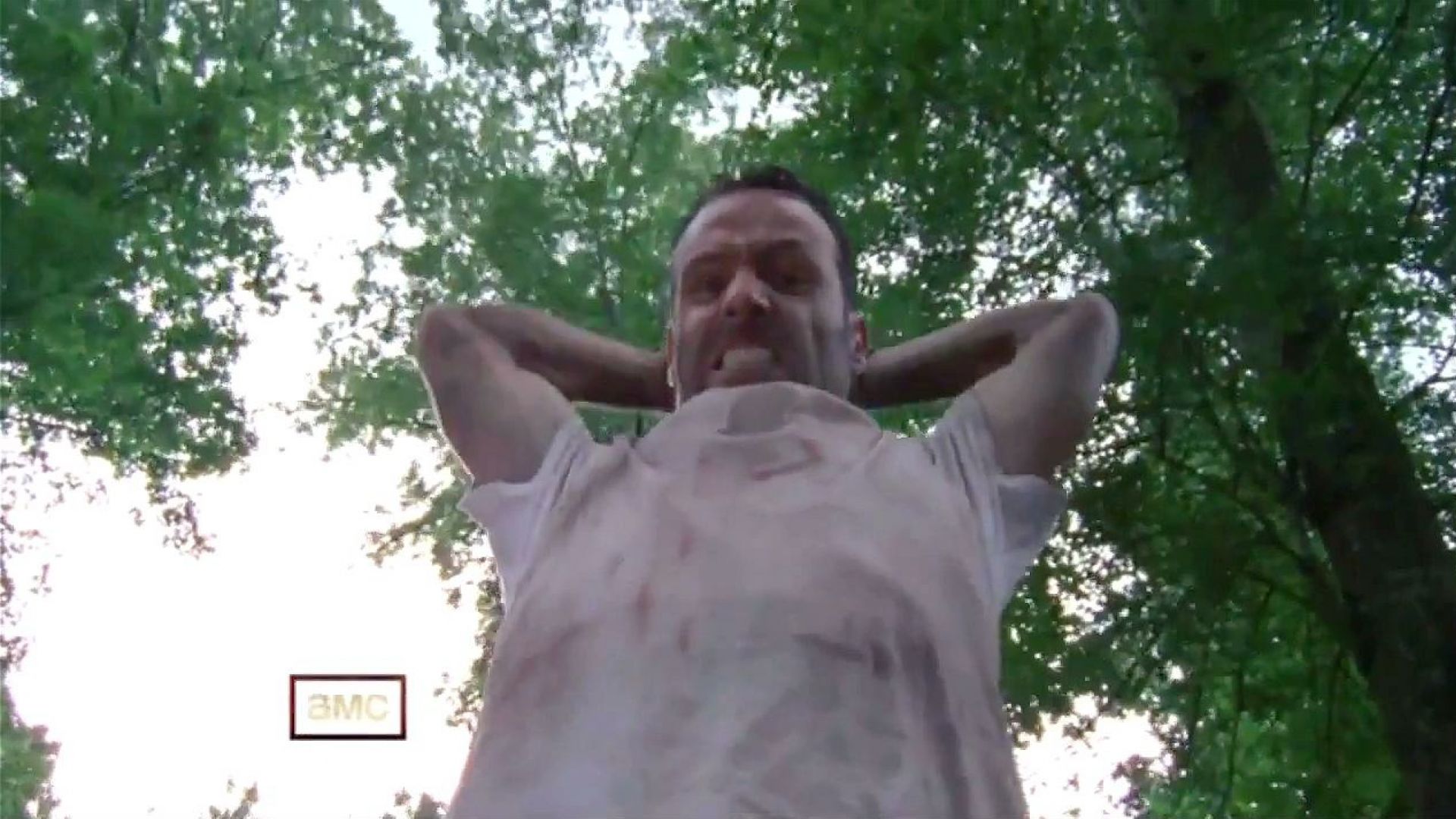 Rick Grimes awaits the zombies in The Walking Dead season two