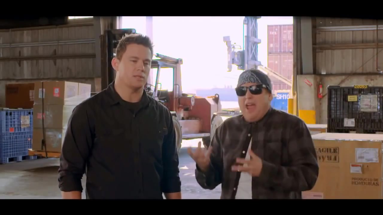 Clip: 22 Jump Street - &quot;Undercover&quot;