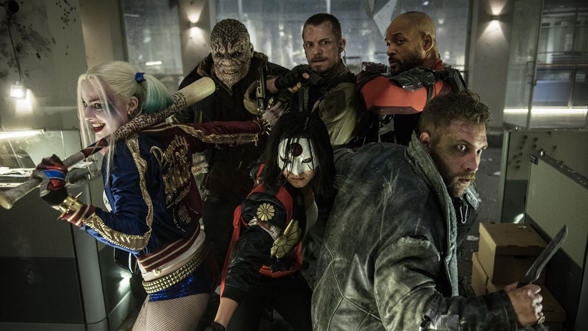Brand new trailer for Suicide Squad has premiered! Watch her