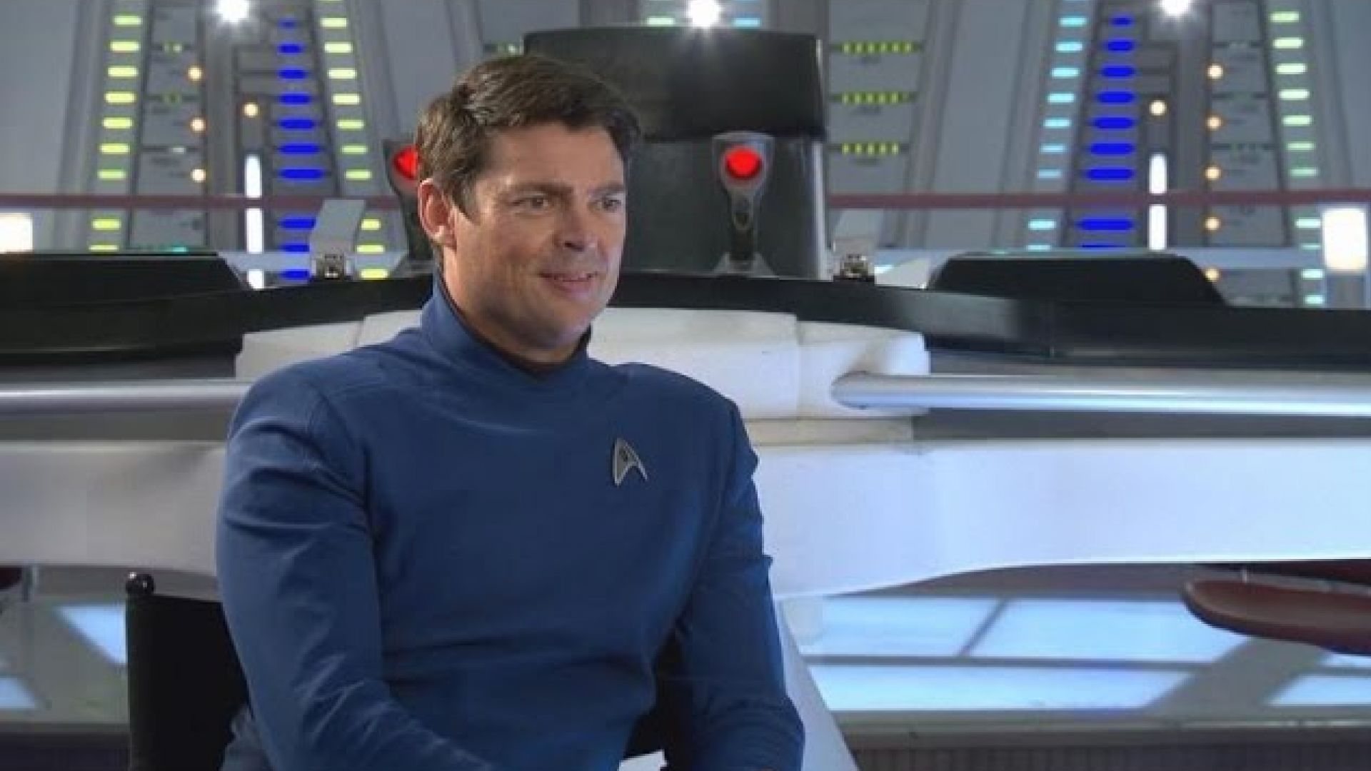 How &#039;Star Trek Beyond&#039; Will Pay Homage To The Original &#039;60s 